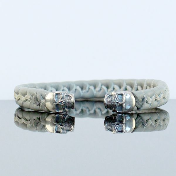 JJJ LA Leder Armspange "SKULL" kombiniert mit 925er Silber 210 mm Grau