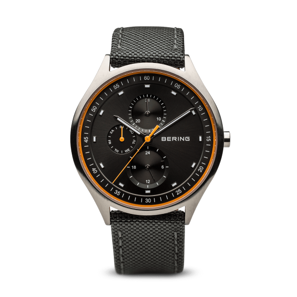 BERING Herren Armbanduhr Titan Chrono silber gebürstet 11741-879 NEU