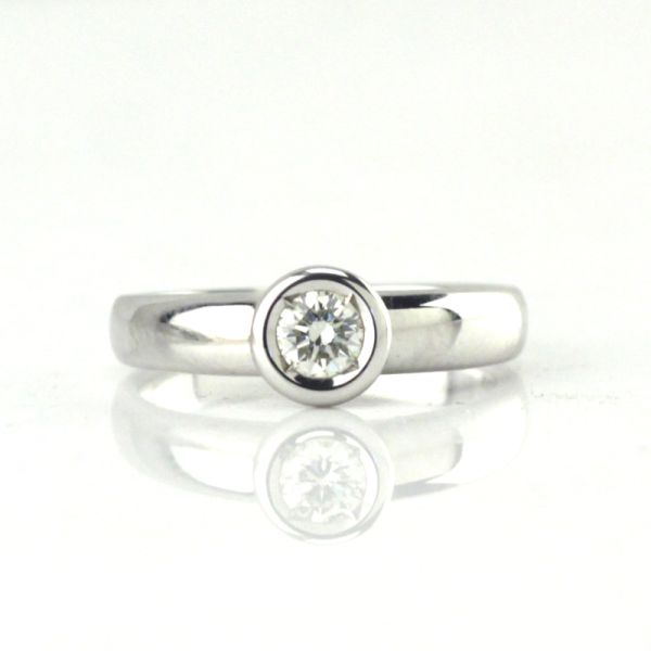 Solitär Brillant Ring 585er Weißgold 0,25 Ct Diamant im Brillantschliff GR 53,5 NEU (6679)