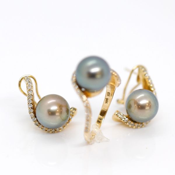 Schmuckset Ring und Ohrstecker 585er Gold mit Tahiti Perle und Diamanten (38157)