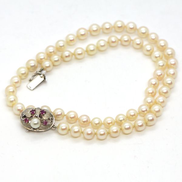 Akoya Perlenkette Antik 585er Weißgold Rubin- Perlschließe 46 cm (11470)