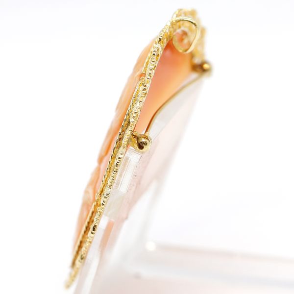 Großer Anhänger/ Brosche 585er Gelbgold mit Gemme gewölbt (26493)