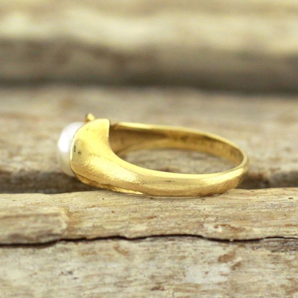 Gelbgold Ring 585 mit Süßwasserzucht Perle weiß