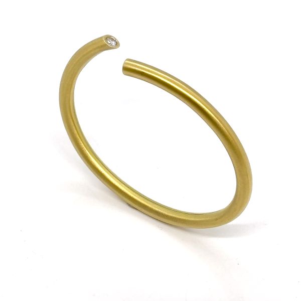 Diamant Armreif Armspange Goldschmiedearbeit 750er Gelbgold ca. 0,20 Ct Brillant (33527)