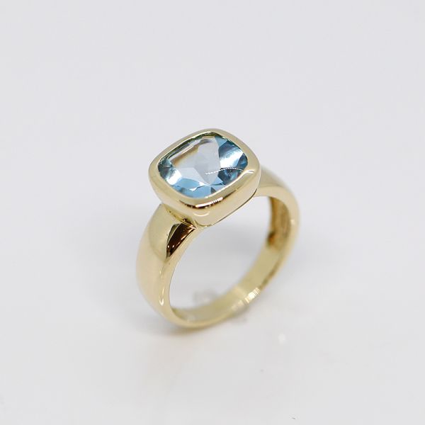 Blau Topas Ring 585er Gelbgold (31442)