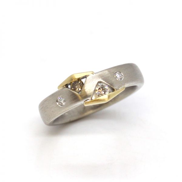 Bandring Bi Color 585er Gold mit vier Diamanten im Brillantschliff (10779)