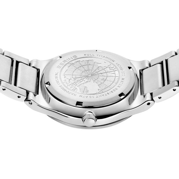 BERING Herren Armbanduhr Solar Titanium silber gebürstet 15239-777 NEU