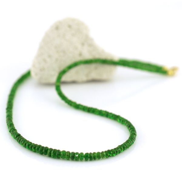 Tsavorit Kette facettiert 585er Gelbgold Karabiner Verschluß 45 cm