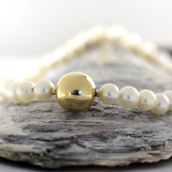 Akoya Perlenkette Jörg Heinz Steckschließe Kugel 750er Gelbgold (3494)