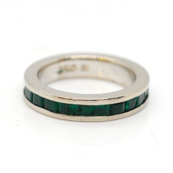 Memoire Ring 750er Weißgold Turmaline im Carreé ca. 3,3 Ct GR 52 (22056)