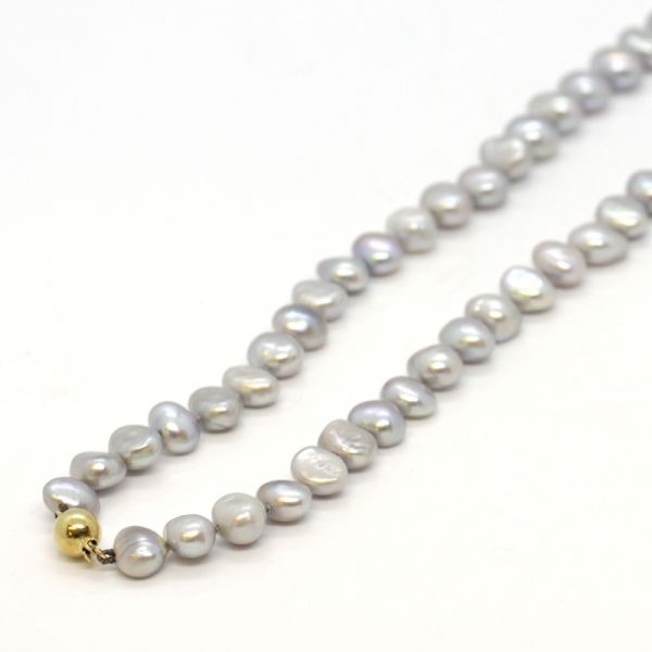SWZ Perlenkette Grau 585er Kugelverschluß 47 cm (4275)