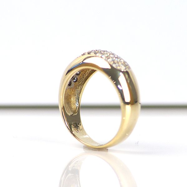 Gelbgold 585er Bandring mit Diamant Besatz im Brillantschliff GR 56 (61/17)