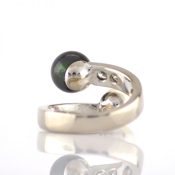 Weißgold Perlring 585er mit Diamanten