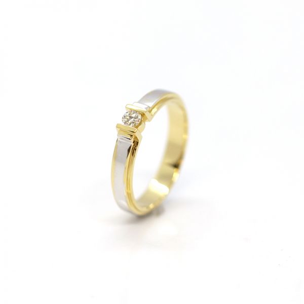 Solitär Brillantring Bi Color 750er Gold mit einem Diamant 0,15ct (10261)
