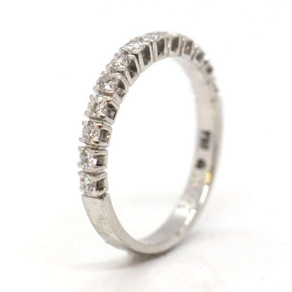 Halbmemoire Ring 750er Weißgold 0,51 Ct Diamanten im Brillantschliff GR 59 (15090)