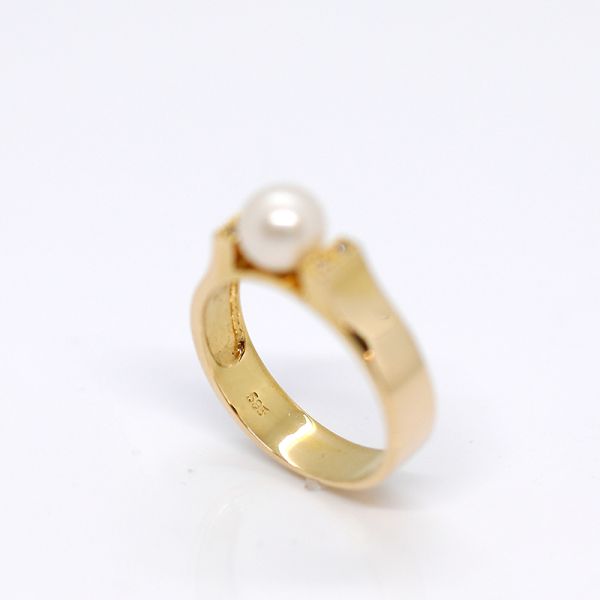 Perlring 585er Gelbgold und kleine Diamanten (30107)