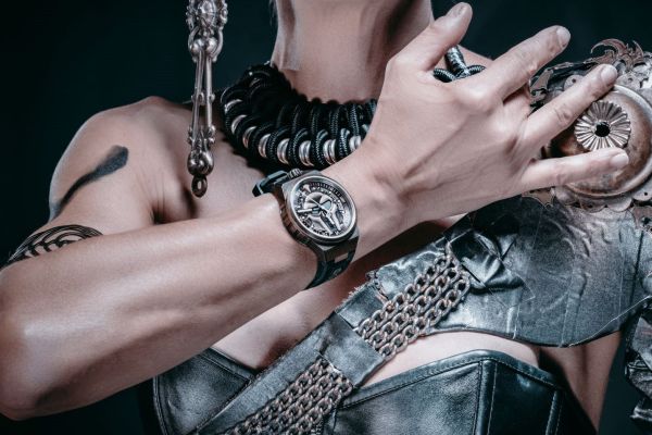 BOMBERG BOLT-68 NEO SPARTACUS - 43 mm Edelstahl PVD bronce BF43H3PBR.02-2.12 NEU