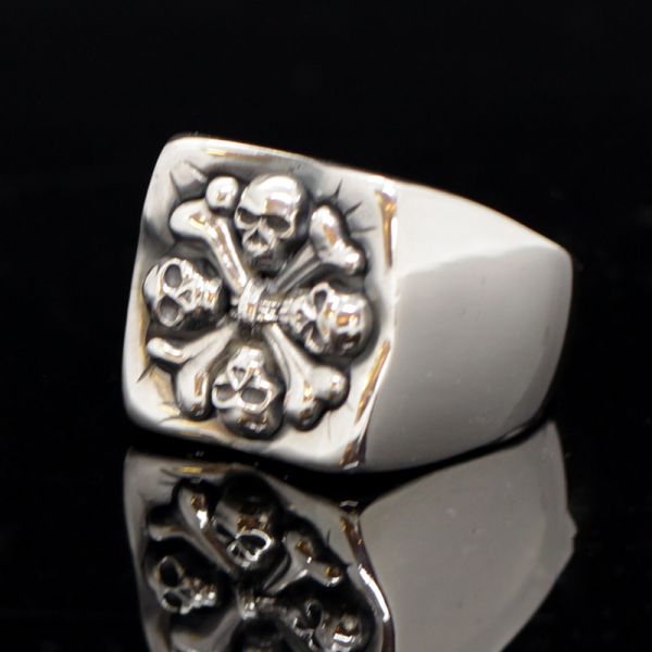 Ring Siegelring "CROSSBONE SKULLS" 925er Silber Gr 68 NEU