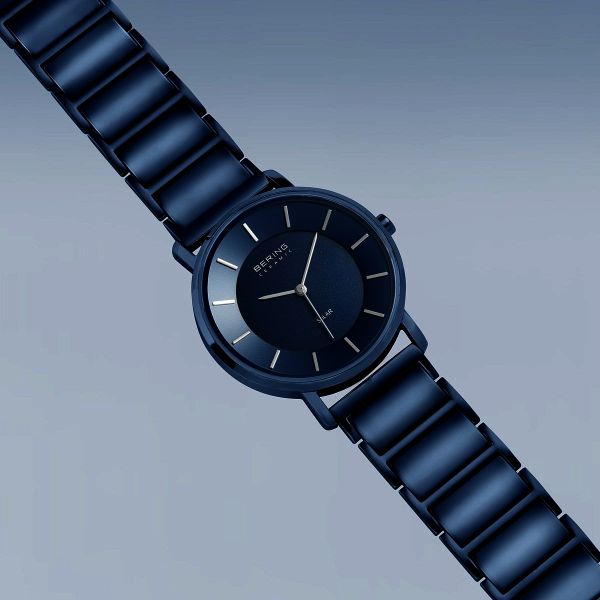 BERING Damen Armbanduhr Solar blau glänzend 19535-797 NEU