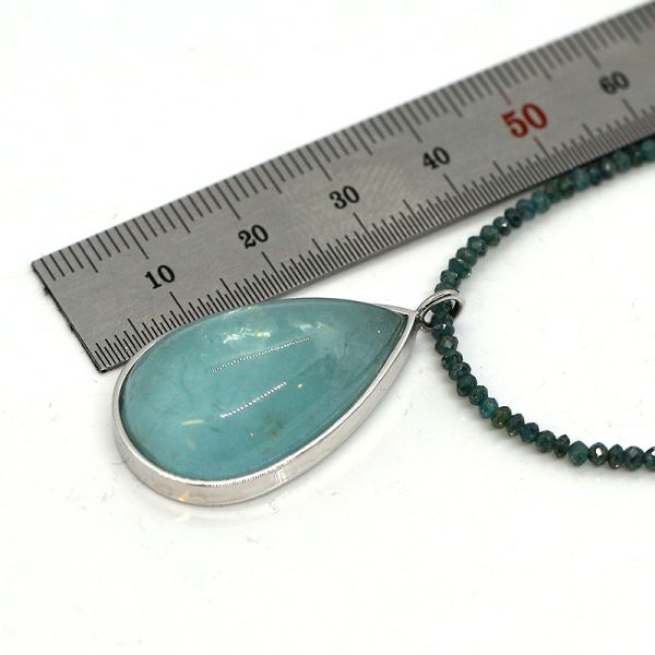 Diamant Kette mit großen Aquamarin in Tropfenform in 750er Weißgold (23202)