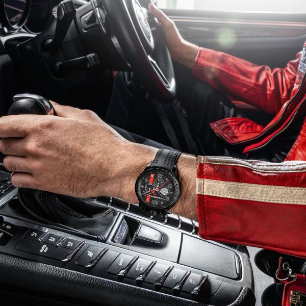 BOMBERG BOLT-68 Racing Carbon XR Chrono 45 mm Edelstahl PVD Black Silikonband BS45CHPBA.059-37.12 NE