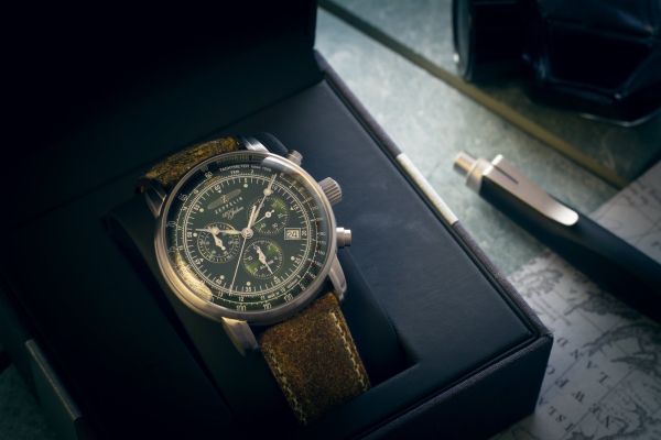 Zeppelin Herren Armbanduhr 8680-4 100 Jahre Zeppelin Edelstahl Ronda 5130.D NEU