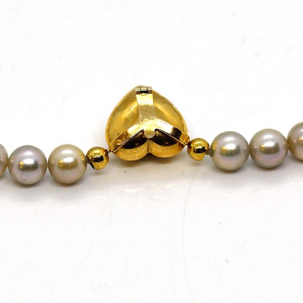 Perlenkette grau mit Herz Aquamarine Schließe 585er Gold Goldschmiedearbeit (23202)