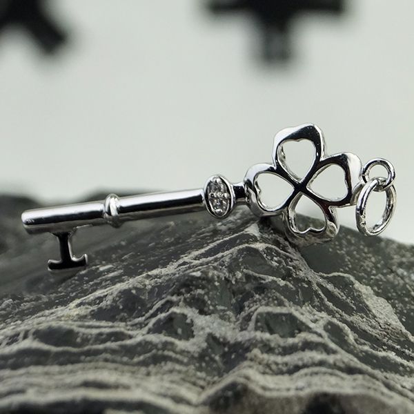 Anhänger "KEY" 925er Silber rhodiniert Schlüssel Kleeblatt NEU