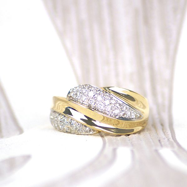 Gelbgold 585er Diamant circa 0,48ct Bandring mit Verlauf