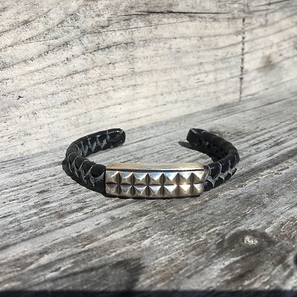 JJJ LA Armspange "SPIKES" schwarzes Leder 925er Silber Medium