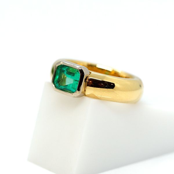 Massiver Bi - Color Gold Ring mit Smaragd (21723)