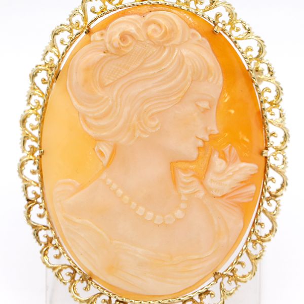 Großer Anhänger/ Brosche 585er Gelbgold mit Gemme gewölbt (26493)