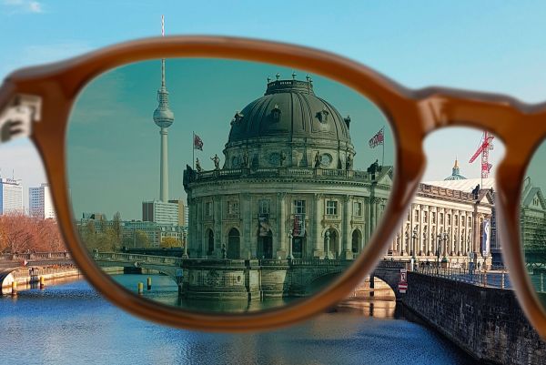 Lilienthal Berlin Sonnenbrille Schönhauser Brown Glossy Green S03-A05S-01Z NEU