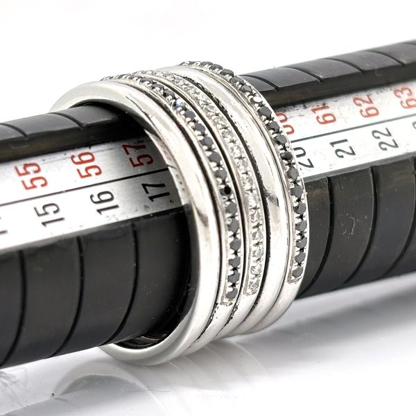 Brillant Ring 585er Weißgold kleine schwarze und weiße Diamanten im Brillantschliff GR 58 (34379)