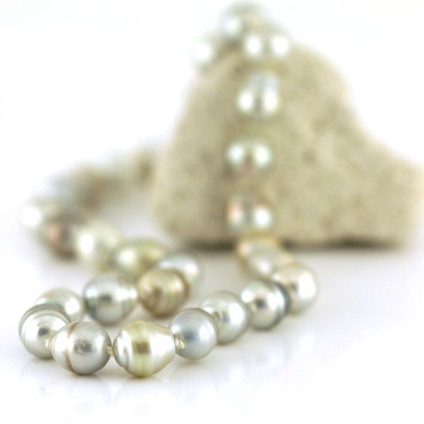 Thaiti-Zuchtperl-Collier Barock Silber/Grau/Grün 585er Gelbgold Verschluß 45 cm