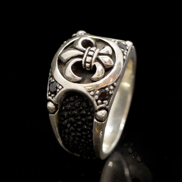 Ring "LILLY RAY" 925er Silber Rochenleder Onyx Fleur de Lys by JJJ LA GR 70 NEU
