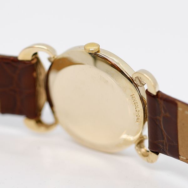 Longines Wittnauer Armbanduhr 14Kt Gold Handaufzug am Lederband (31422)