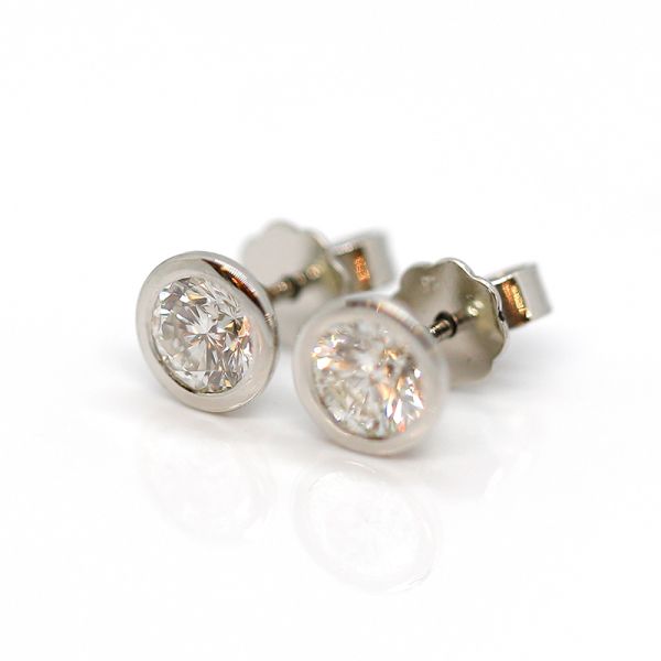 Solitär Ohrstecker Platin je ca. 0,52ct Diamant im Brillantschliff (30213)