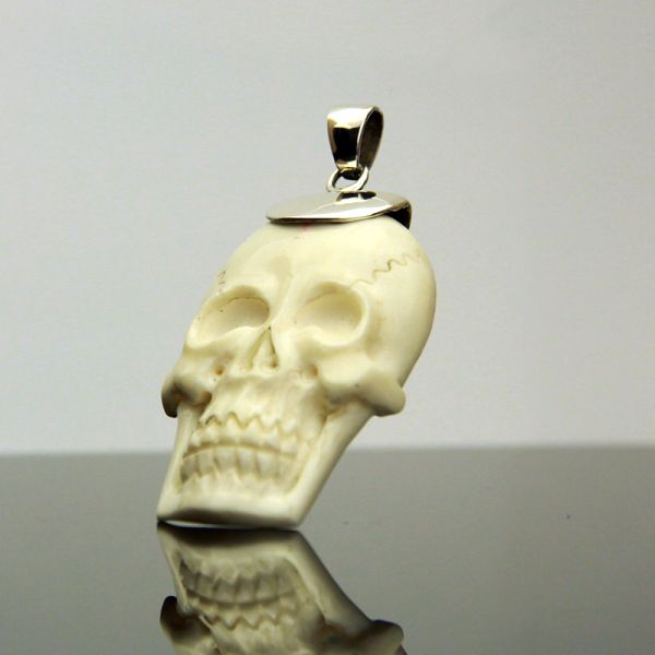 Ketten Anhänger "SKULL" aus echtem Knochen gefertigter Totenschädel NEU