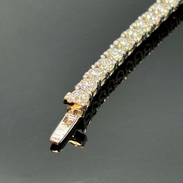Tennisarmband 750er Weißgold 66 Diamanten im Brillantschliff ca. 3,22 Ct 16,5 cm (34561)