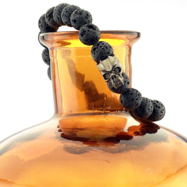 Lavastein Gummizug Armband "EVILSKULL" Silber oxidiert schwarz Lavsteinkugeln 210 mm by JJJ LA