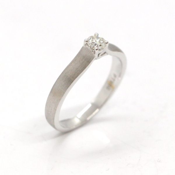 Brillant Ring 900er Platin 0,20 Ct Diamant im Brillantschliff GR 54 NEU