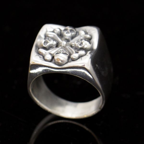 Ring Siegelring "CROSSBONE SKULLS" 925er Silber Gr 62 NEU