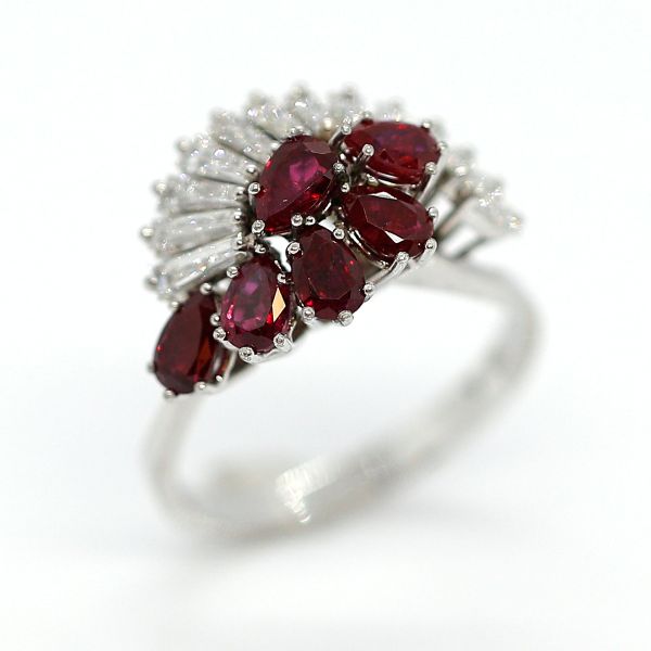 Cocktail Ring 750er Weißgold mit Diamanten und Burma Rubinen GR 64 (17343)