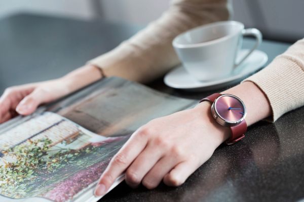 JACOB JENSEN UNISEX Armbanduhr CURVE 255 Ø 38 mm NEU