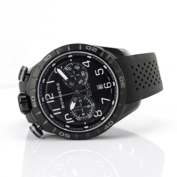 BOMBERG BB-68 "PITCH BLACK" Chrono Quarz Ø 44 mm NEU