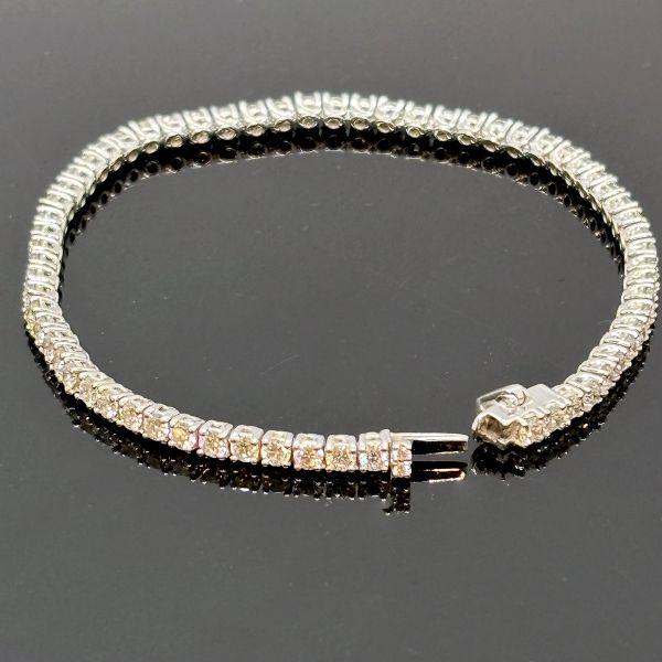 Tennisarmband 750er Weißgold 66 Diamanten im Brillantschliff ca. 3,22 Ct 16,5 cm (34561)