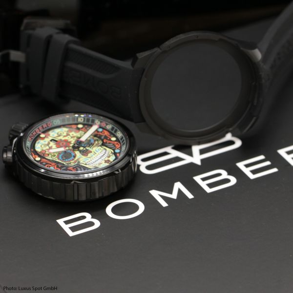 BOMBERG BOLT-68 HERITAGE SUGAR SKULL - RED BS45CHPBA.060-5.12 NEU