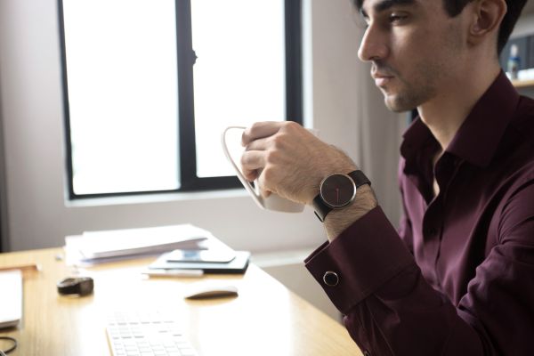 JACOB JENSEN UNISEX Armbanduhr CURVE 250 Ø 38 mm NEU