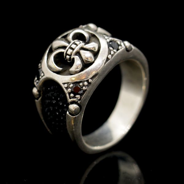 Ring "LILLY RAY" 925er Silber Rochenleder Onyx Fleur de Lys by JJJ LA GR 70 NEU